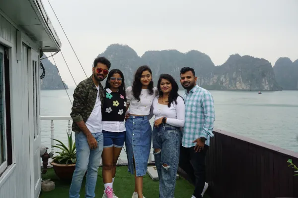 My Vietnam Journey’s Review: Soumya's Trip with Friends Made Easy with Thrillophilia